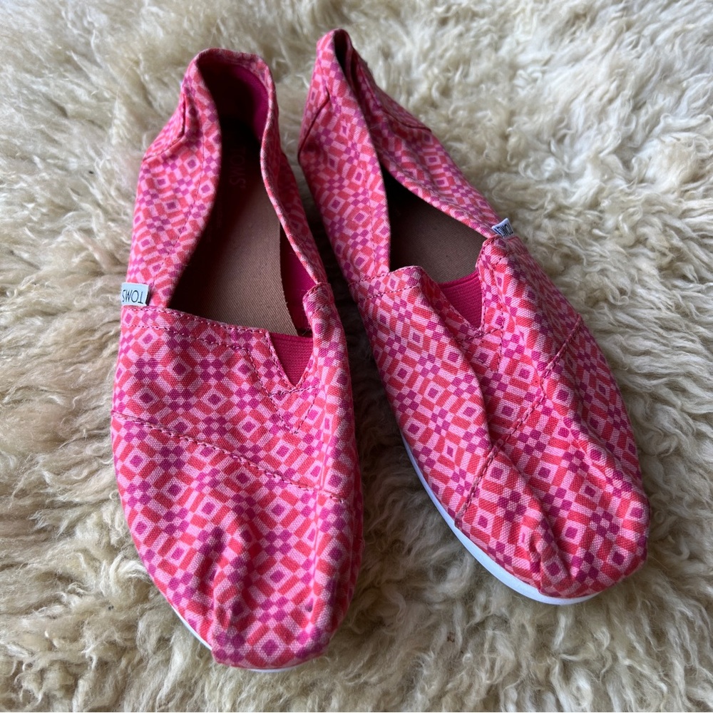 Toms Classic Cayenne Canvas Tile Slip On